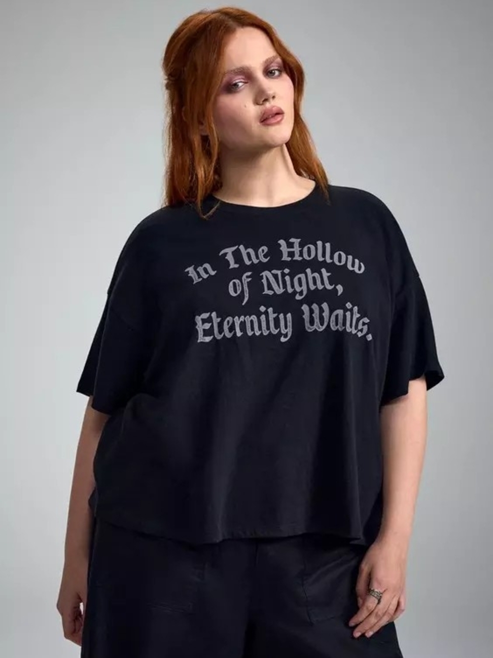 Nwt 00 (M/L 10)Torrid Nightfall Heritage Jersey Crop Tee~Hollow of night